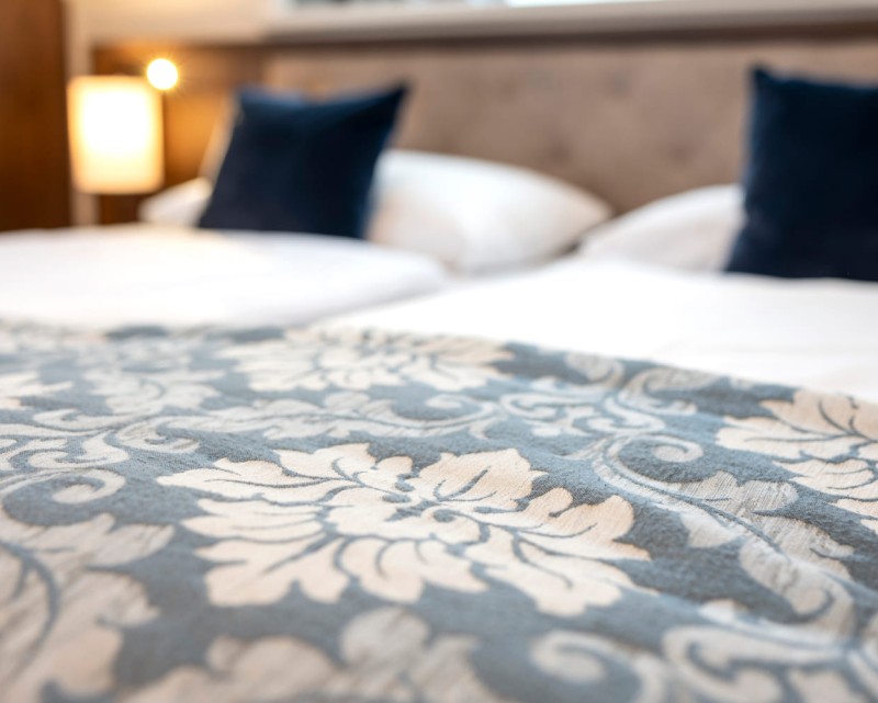 Detailaufnahme der Tagesdecke © Foto von Lorenz Masser